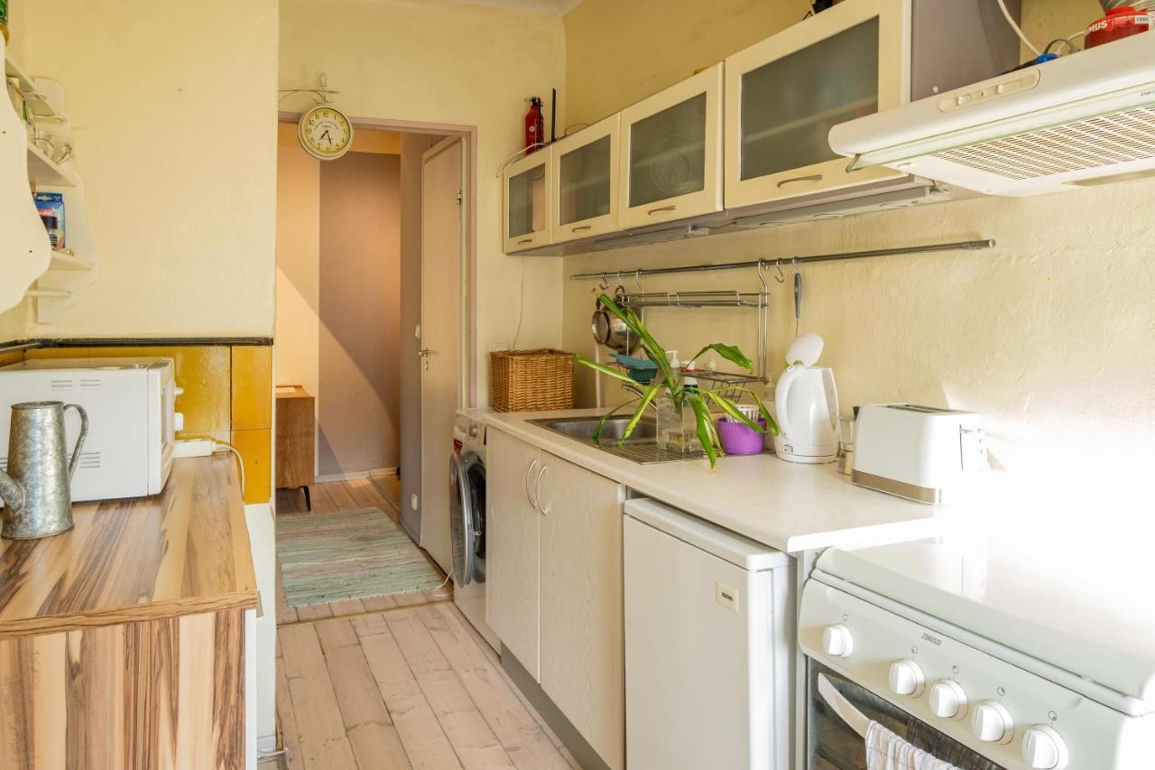Artists Apartment Near Telliskivi Creative Centre Tallinn Extérieur photo